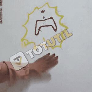 Desen de pe perete acoperit cu PereteFix
